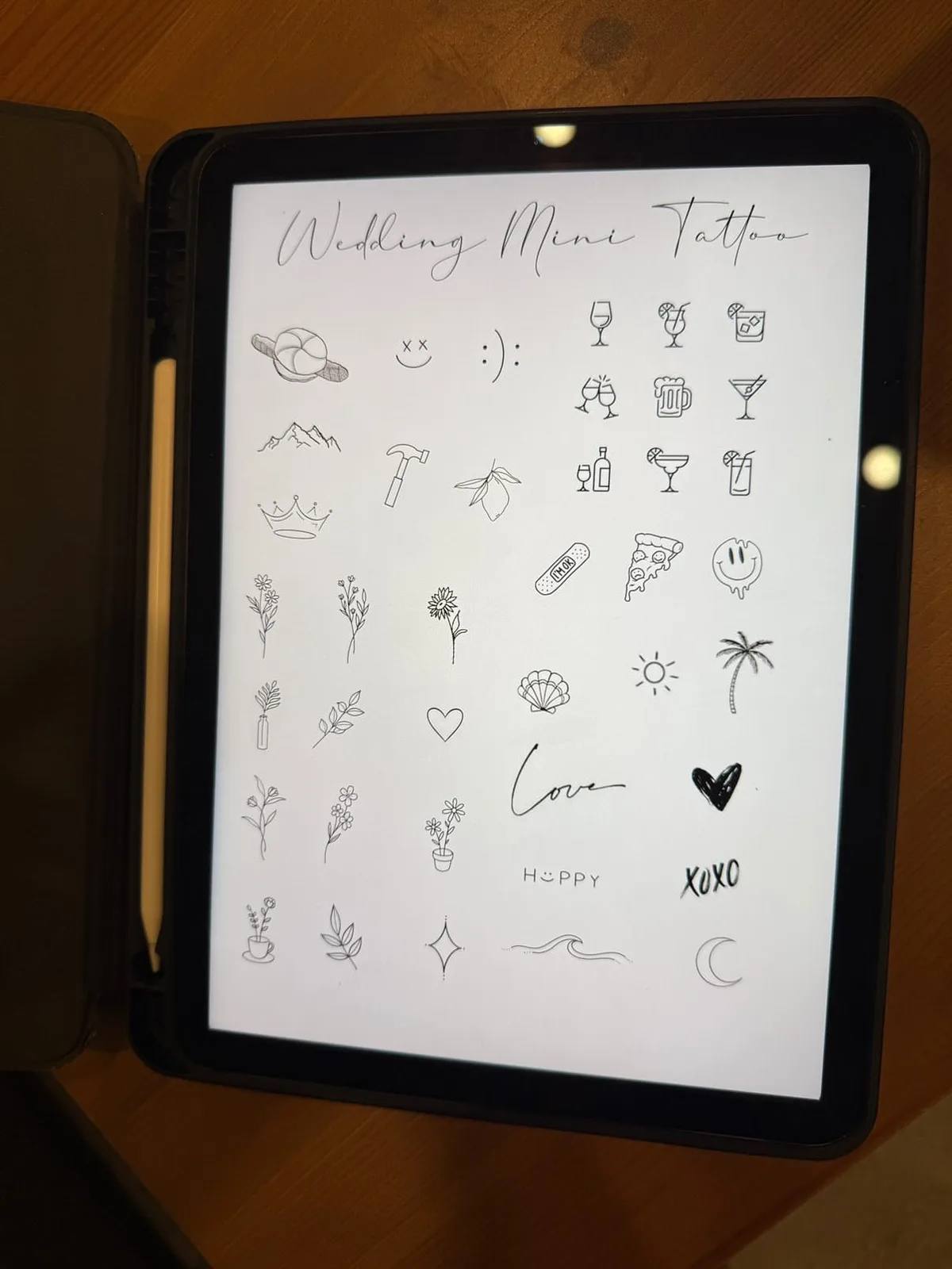 Tattoo-Motive für die Hochzeit auf Jessis Flash Sheet